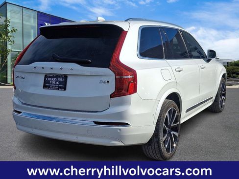 Certified 2023 Volvo XC90 B6 Plus w/ Protection Package image 7