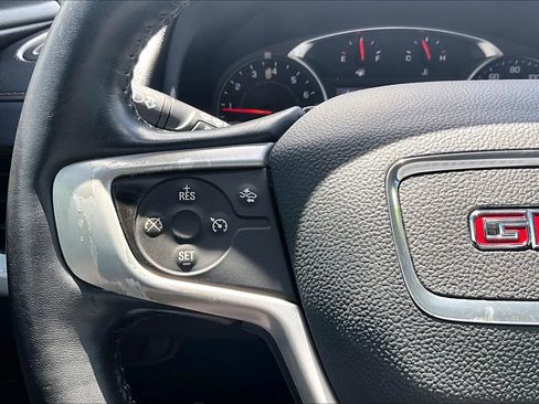 Used 2020 GMC Terrain SLE w/ Driver Convenience Package FWD image 19