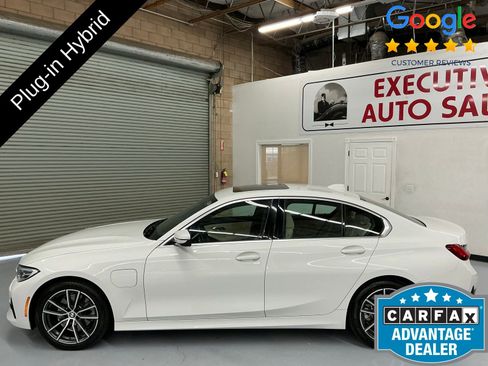 Used 2021 BMW 330e w/ Premium Package RWD image 8