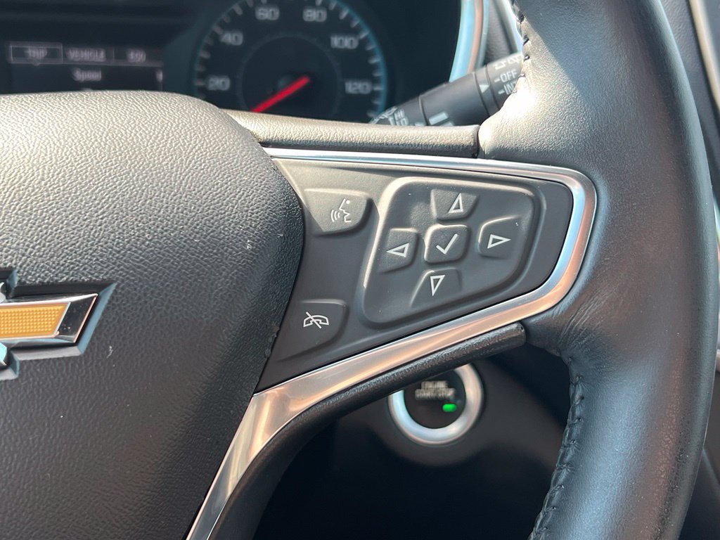 Used 2018 Chevrolet Equinox LT FWD image 36
