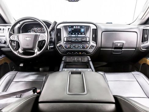 Used 2015 Chevrolet Silverado 1500 LTZ w/ Texas Edition, 1LZ Trim RWD image 19