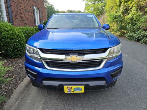 Used 2019 Chevrolet Colorado W/T w/ WT Convenience Package RWD image 8