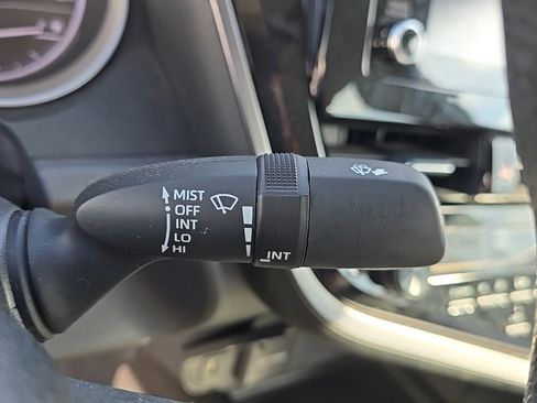 Used 2024 Toyota Camry SE w/ Blackout Package (TMS) image 22