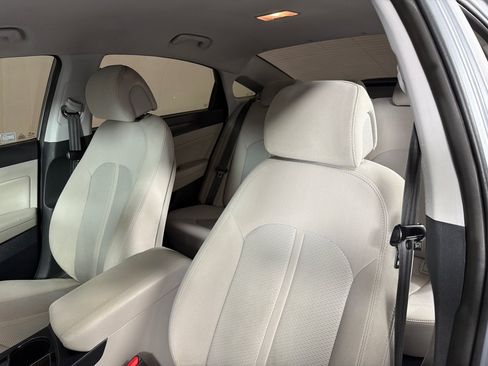Used 2016 Hyundai Sonata Sport FWD image 9