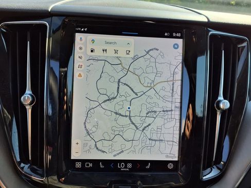 Certified 2023 Volvo XC60 B5 Core image 20