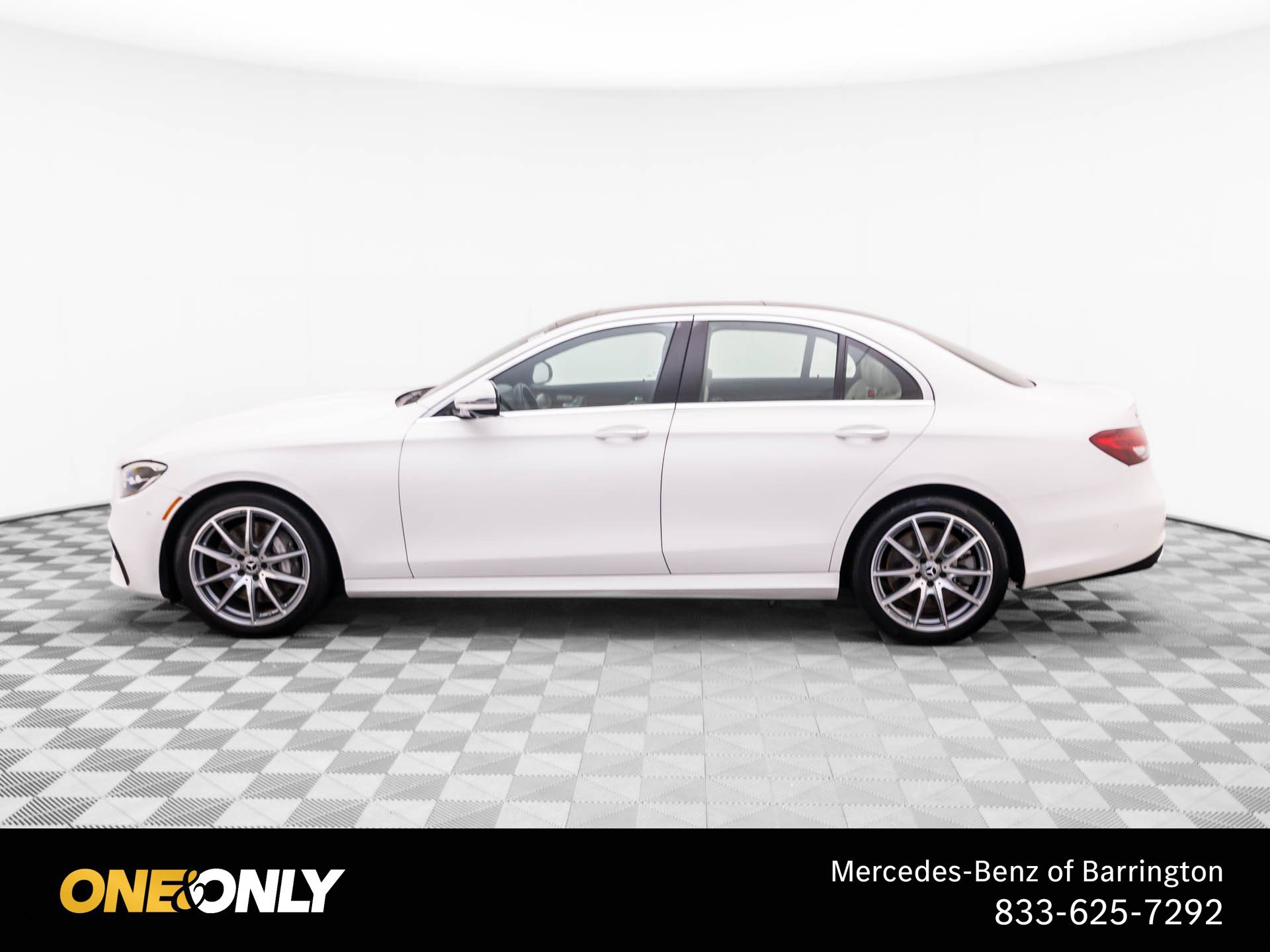 Certified 2022 Mercedes-Benz E 450 4MATIC Sedan image 2