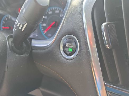 Used 2019 Chevrolet Traverse LS FWD image 21