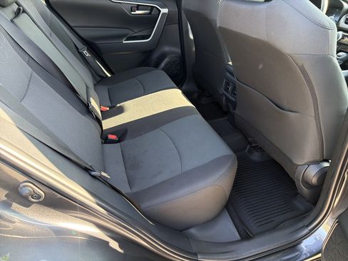 Certified 2025 Toyota RAV4 XLE FWD image 26