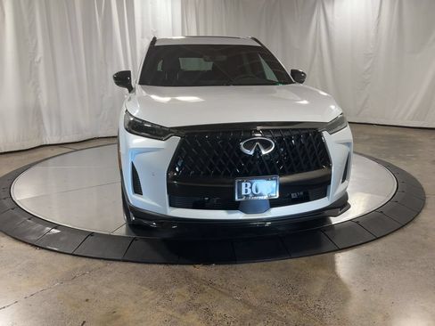 Certified 2026 INFINITI QX60 Sport w/ Dark Cargo Package AWD/4WD image 8