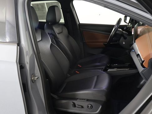 Used 2021 Volkswagen ID.4 Pro S image 29
