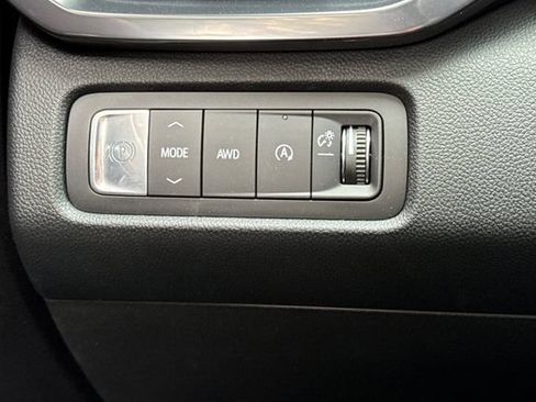 New 2026 GMC Acadia AT4 w/ Luxury Package AWD/4WD image 33