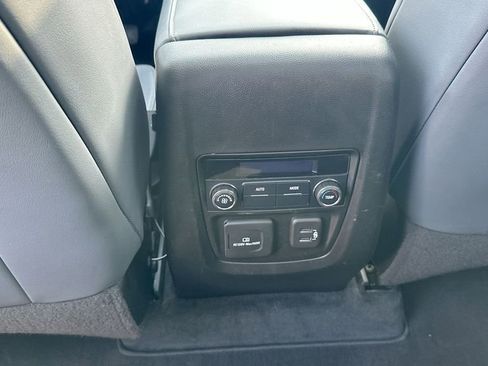 Certified 2021 Buick Enclave Essence w/ Sound and Sites Package image 22