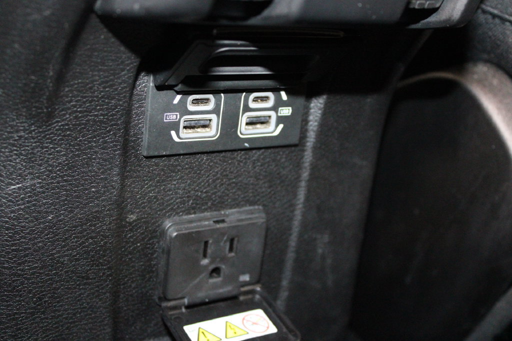 Used 2024 Jeep Wrangler Unlimited Rubicon 4xe AWD/4WD image 62