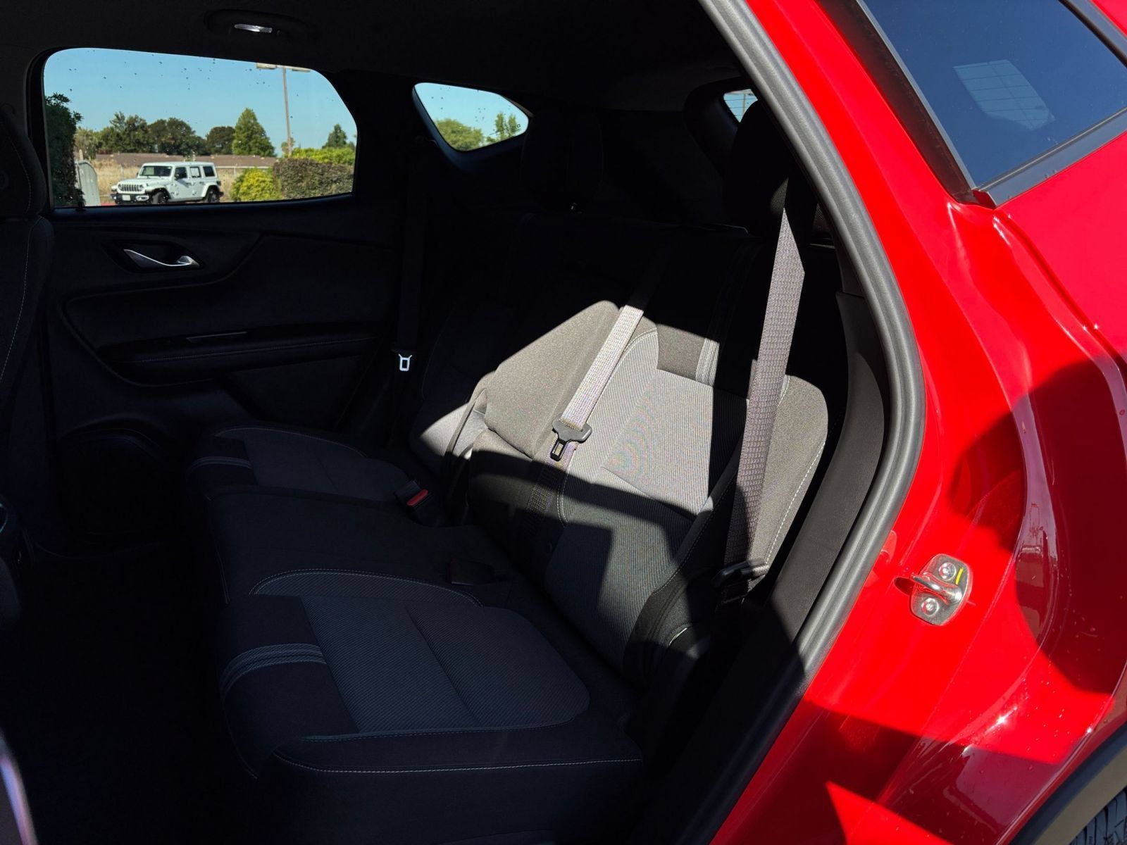 Used 2026 Chevrolet Blazer LT FWD image 37