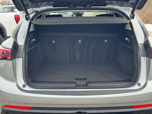 Used 2024 Buick Envision Sport Touring image 4