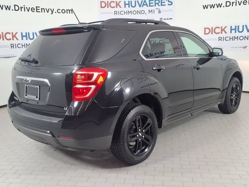 Used 2017 Chevrolet Equinox LT FWD image 4