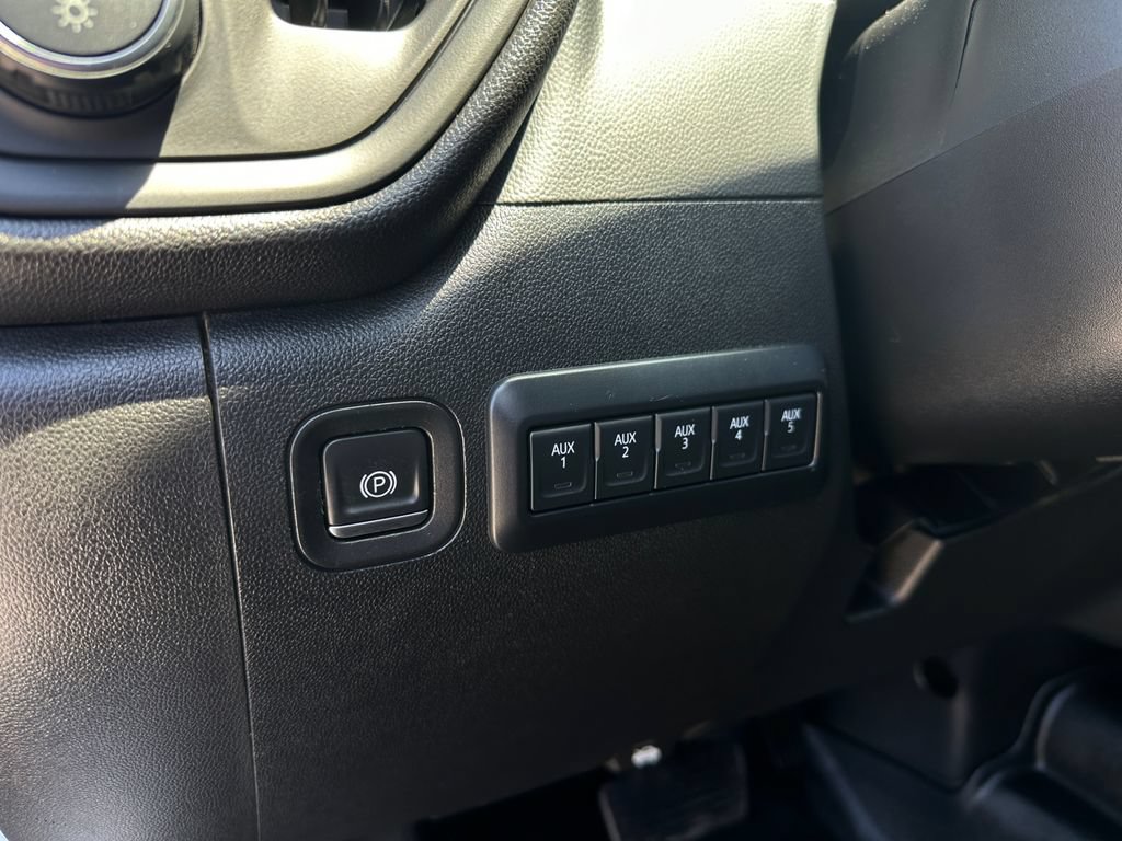 Used 2021 Chevrolet Silverado 3500 W/T w/ WT Convenience Package AWD/4WD image 21