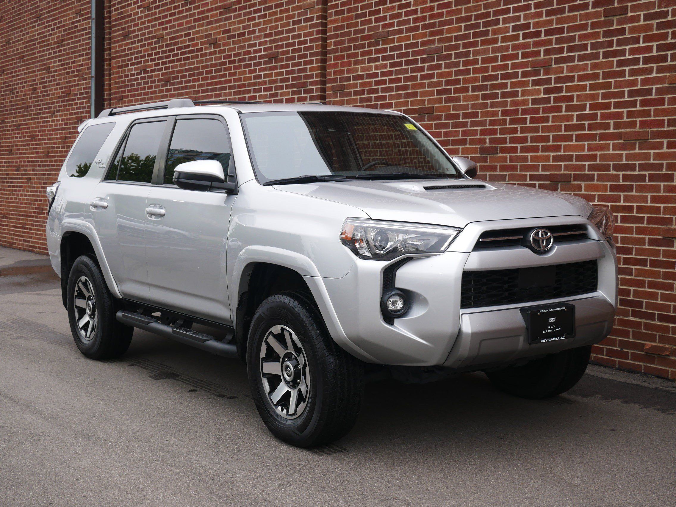 Used 2021 Toyota 4Runner TRD Off-Road AWD/4WD image 27