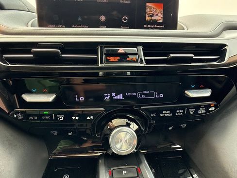 Used 2023 Acura MDX SH-AWD w/ Technology Package image 15