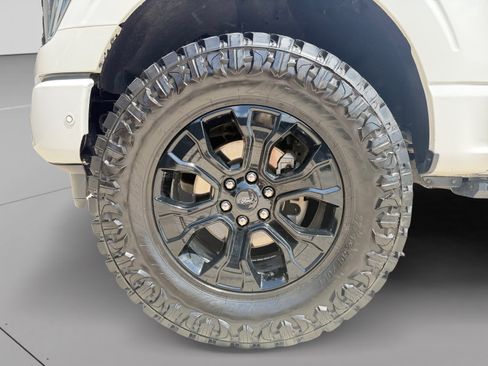 Used 2022 Ford F150 Platinum w/ Equipment Group 701A High AWD/4WD image 9