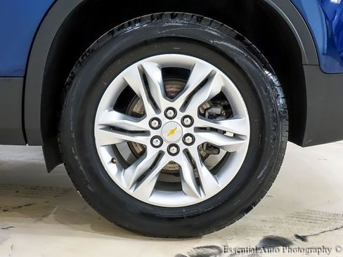 Used 2022 Chevrolet Blazer LT FWD image 12