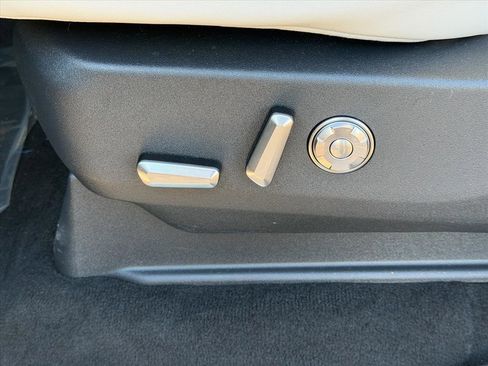 New 2026 Lincoln Navigator L Reserve w/ Jet Appearance Package image 28