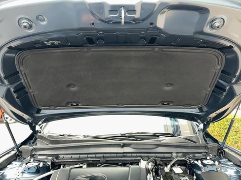 Used 2024 MAZDA CX-50 AWD 2.5 S w/ Preferred Package image 32