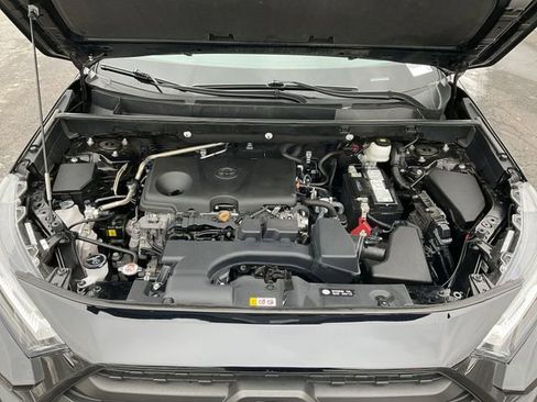 Used 2024 Toyota RAV4 Adventure image 34