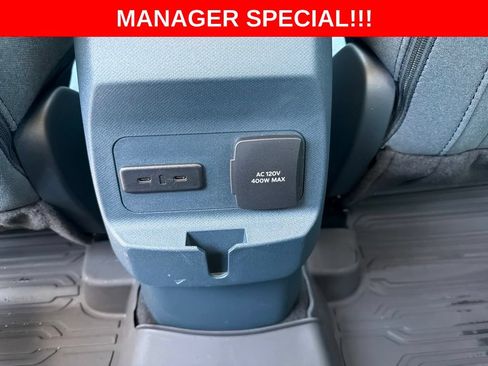 Used 2025 Ford Maverick XLT w/ XLT Luxury Package FWD image 28