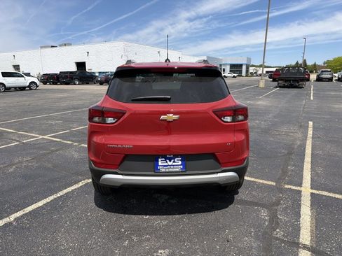 New 2026 Chevrolet TrailBlazer LT FWD image 6