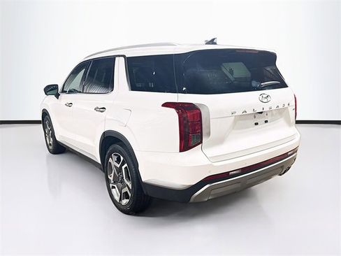 Used 2024 Hyundai Palisade SEL image 5