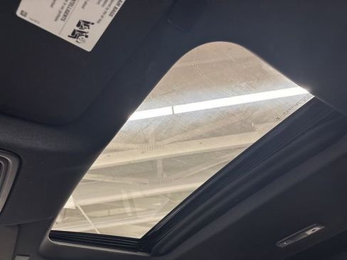 Used 2024 Chevrolet Silverado 1500 High Country w/ High Country Premium Package image 52