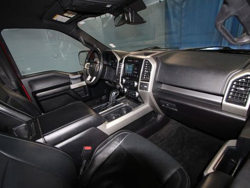 Used 2017 Ford F150 Lariat w/ Equipment Group 502A Luxury image 21