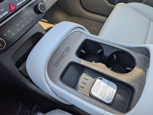 New 2026 Hyundai Palisade FWD Hybrid image 22