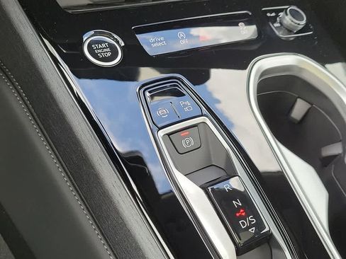 New 2026 Audi A6 Prestige AWD/4WD image 17