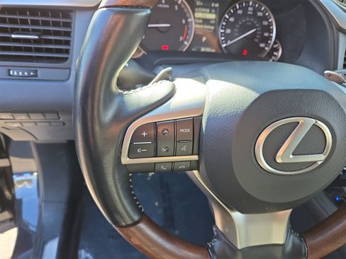 Used 2022 Lexus RX 350L FWD w/ Premium Package image 9