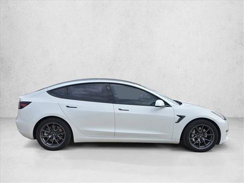 Used 2021 Tesla Model 3 Long Range image 4