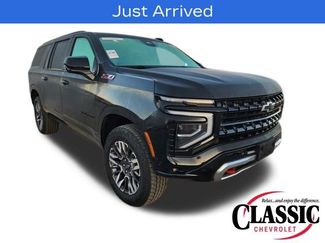 Used 2025 Chevrolet Suburban Z71 video 1
