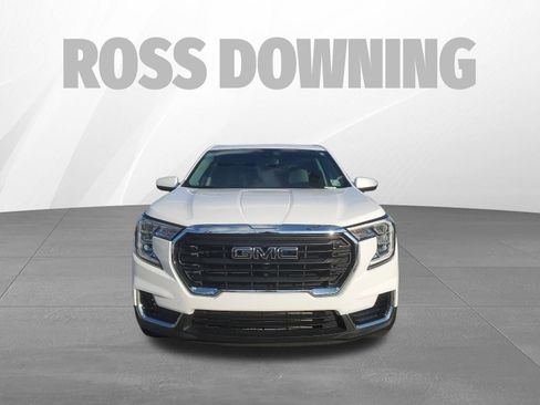 Used 2022 GMC Terrain SLE image 2
