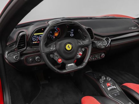 Certified 2014 Ferrari 458 Spider RWD image 41