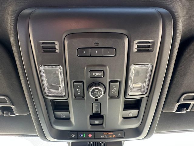 Used 2024 GMC Yukon Denali w/ Max Trailering Package AWD/4WD image 17