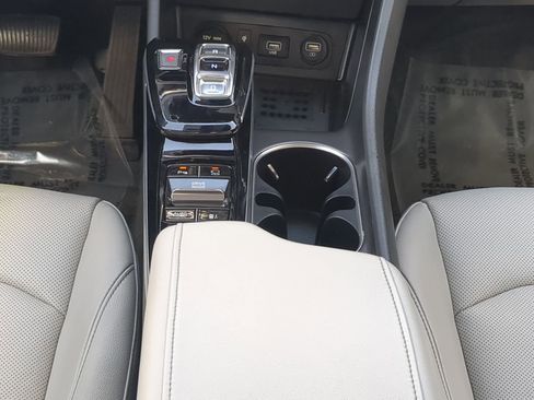 Used 2023 Hyundai Sonata Limited image 19