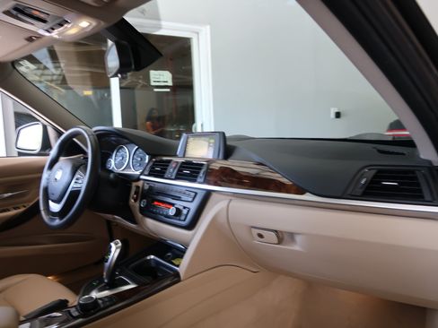 Used 2014 BMW 328i Sedan RWD image 26