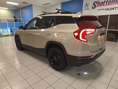 Used 2022 GMC Terrain AT4 w/ Infotainment Package II image 6