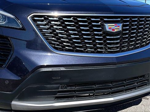 Used 2023 Cadillac XT4 Premium Luxury FWD image 40