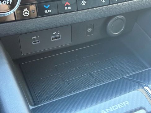 New 2025 Mitsubishi Outlander SEL Black Edition image 16