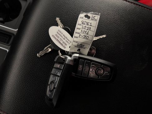 Used 2019 Ford F150 Lariat w/ Equipment Group 502A Luxury AWD/4WD image 47