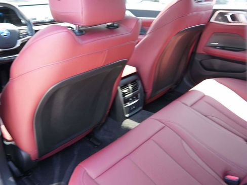 Used 2025 BMW i4 xDrive40i AWD/4WD image 9