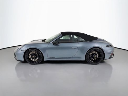 New 2026 Porsche 911 Carrera 4 GTS image 2