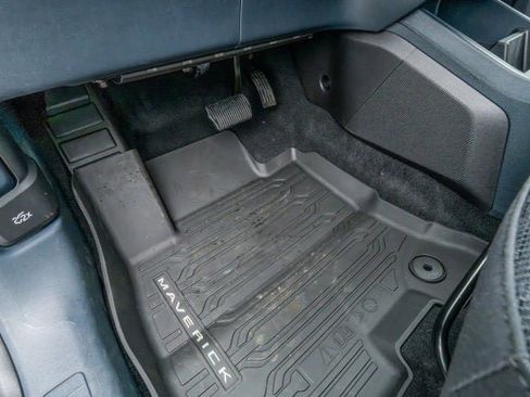 New 2025 Ford Maverick XL w/ Equipment Group 101A image 31